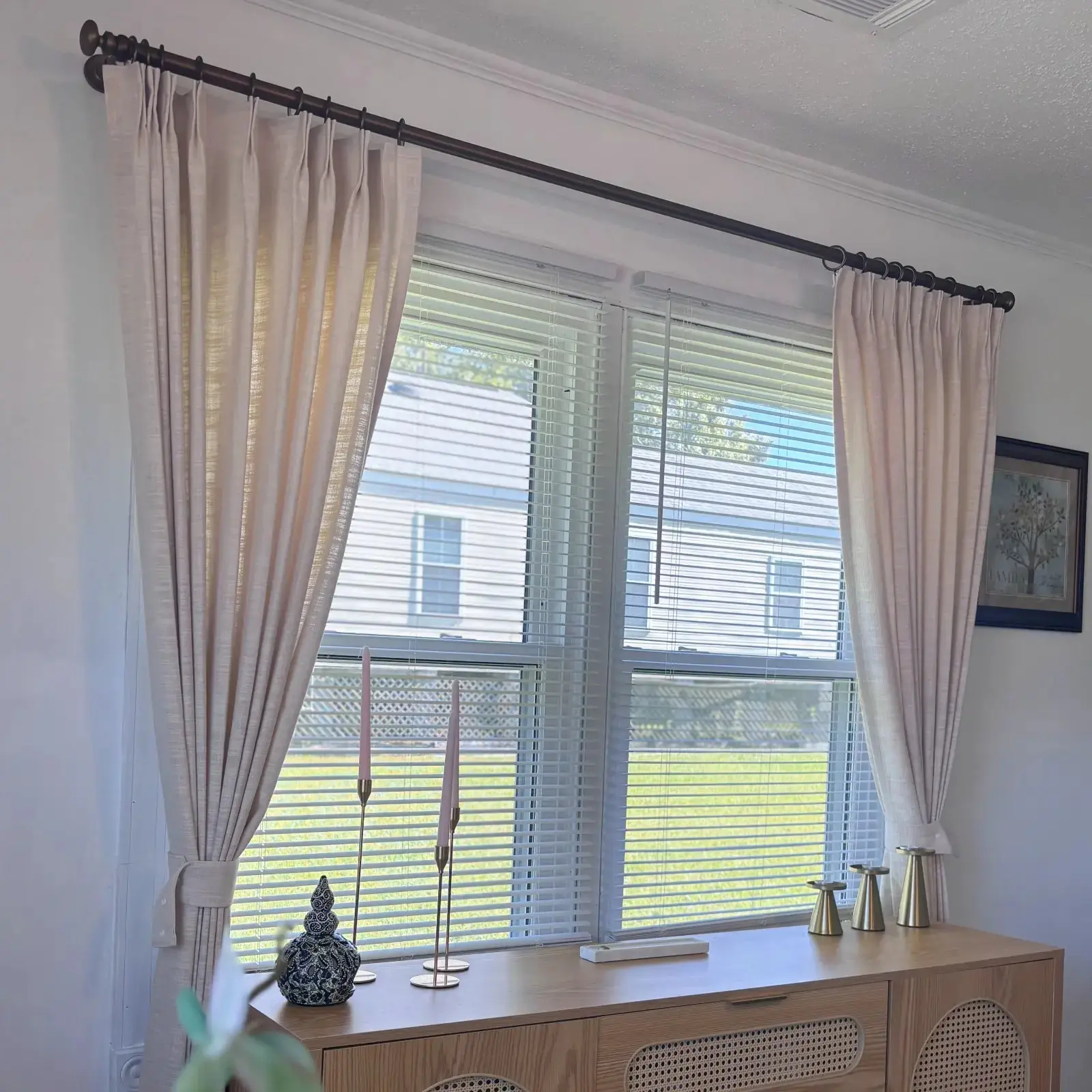 Arno Single Decorative Curtain Rod with Rings - Image 33