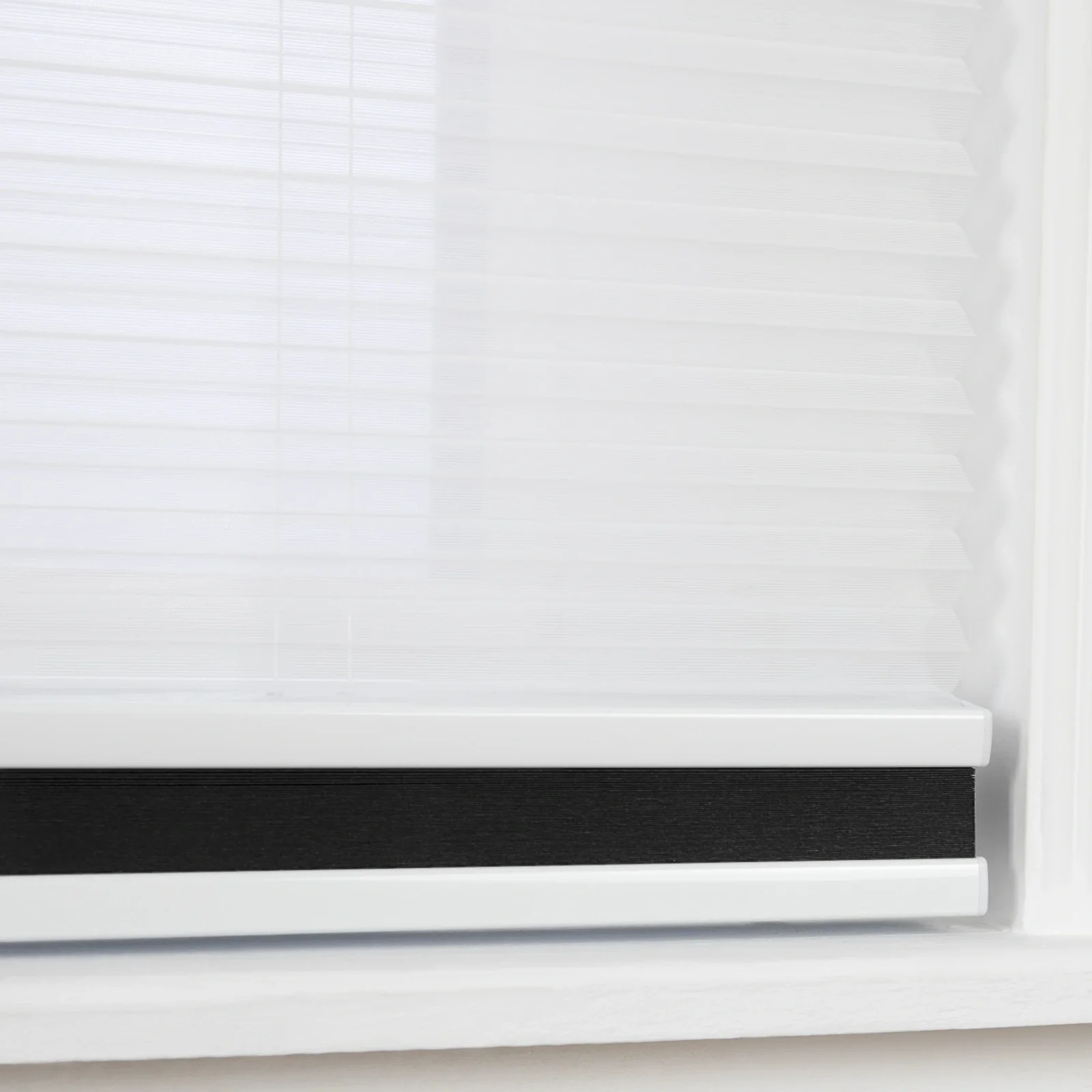 Aura Day Night Blackout Cellular Shades Cordless - Image 31