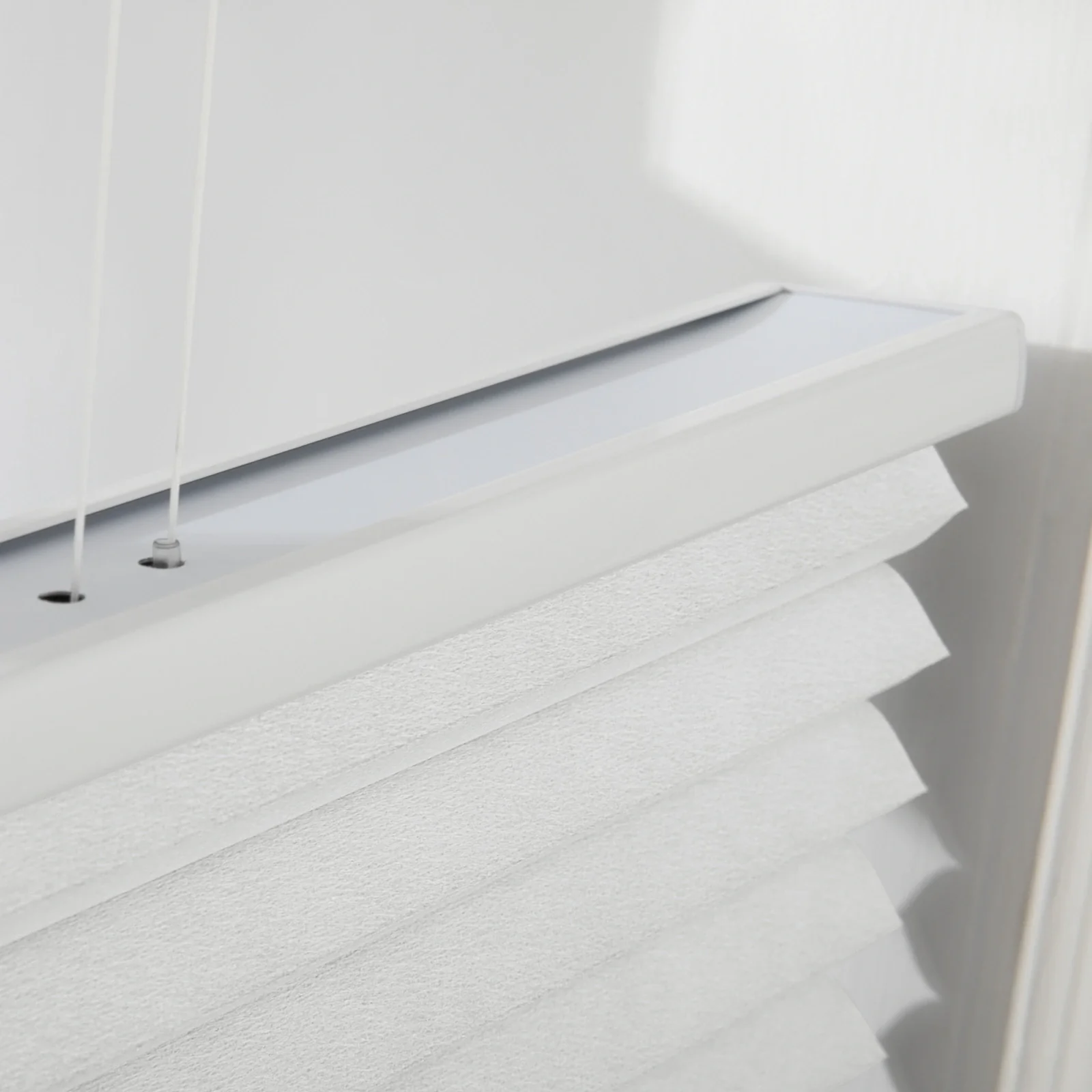 Aura Top Down Bottom Up Blackout Cellular Window Shades Cordless - Image 6