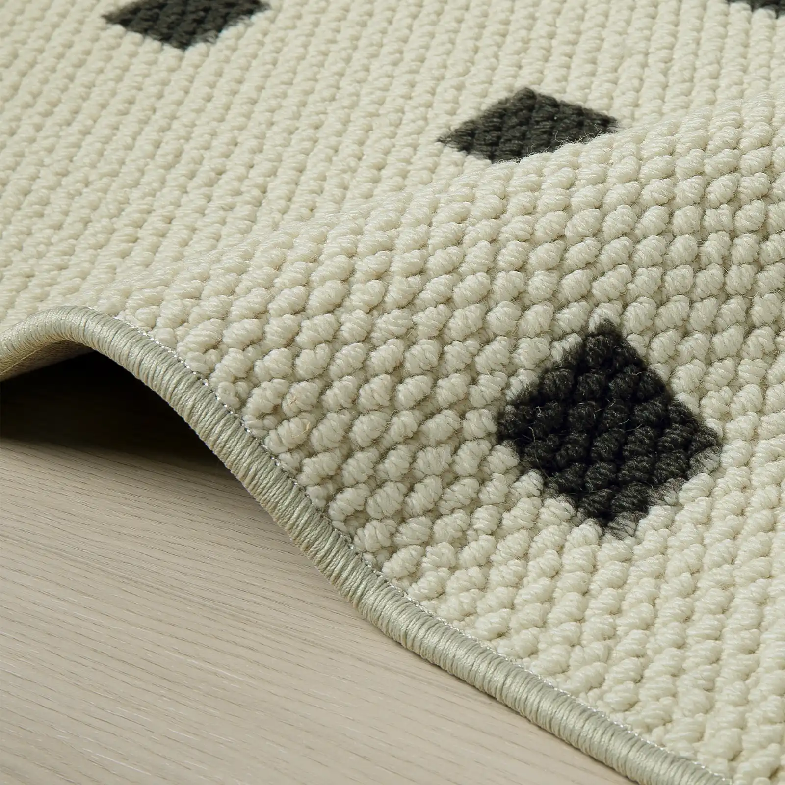 Della Natural Patterned Wool Rug - Image 2