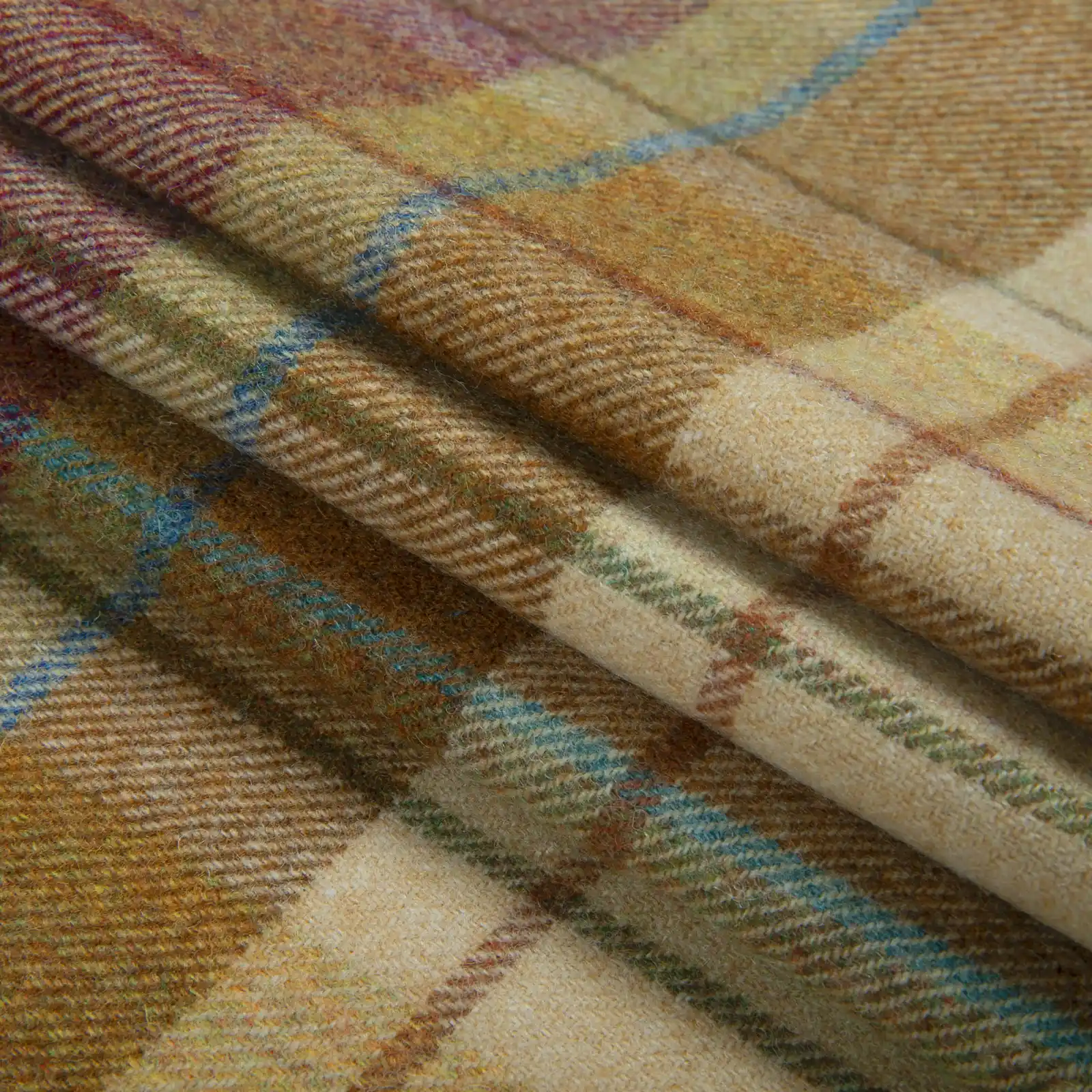 Karin Plaid Pure Wool Thermal Curtain Pleated - Image 9