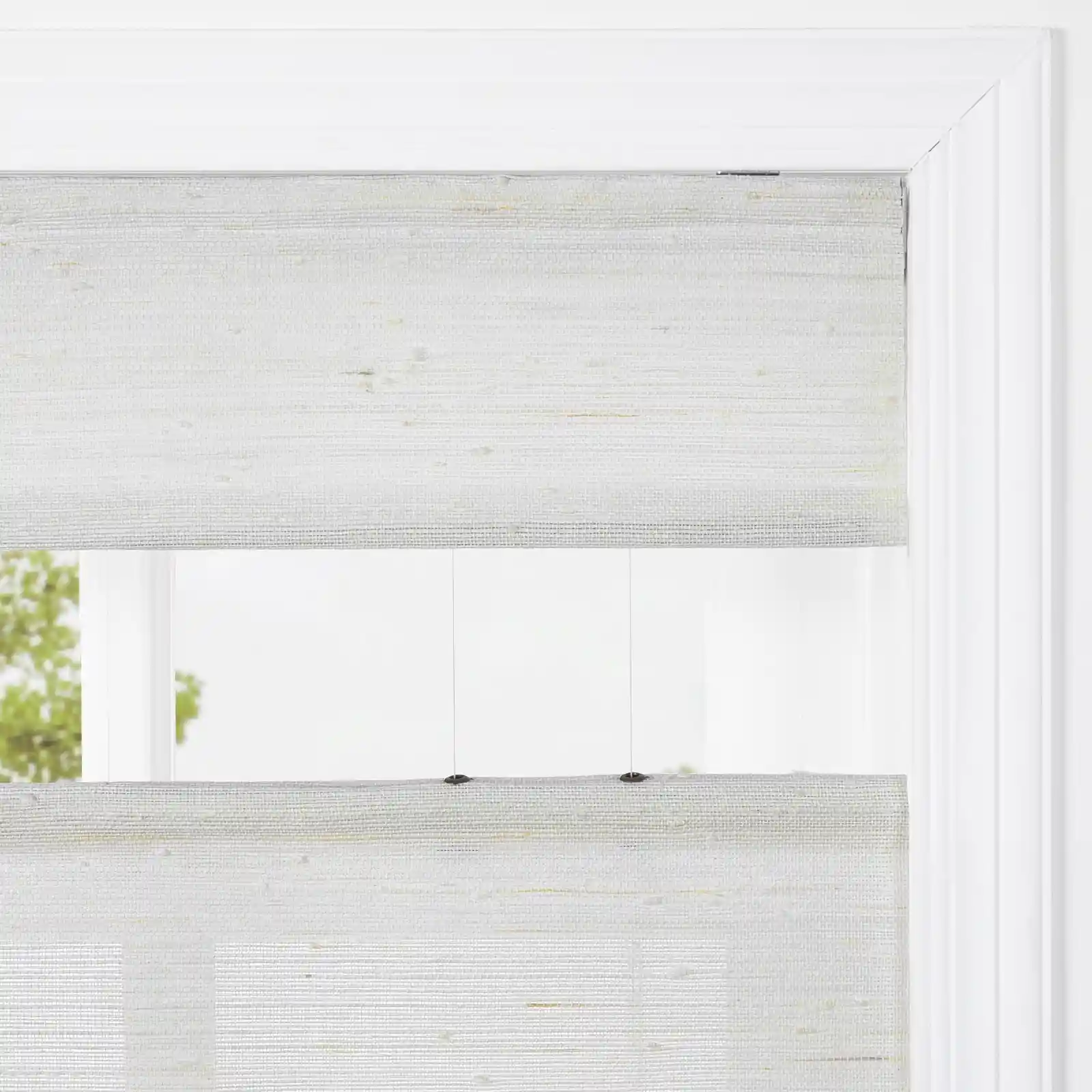 Lay Natural Ramie Top Down Bottom Up Woven Wood Shade Cordless - Rattan White - Image 4