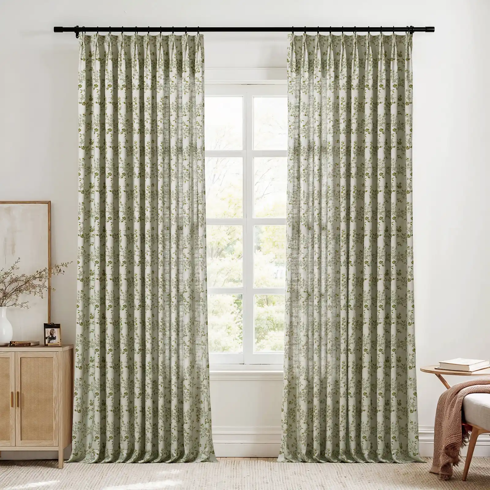 Sara Le Linen Porcelain Floral Print Pinch Pleat Curtain Unlined
